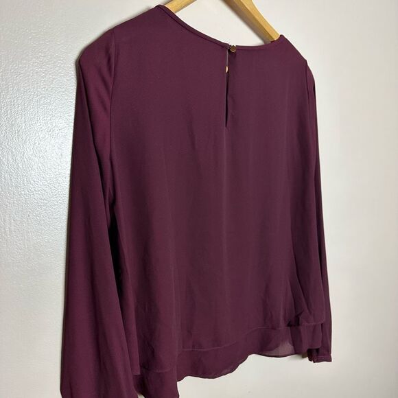 CLEARANCE! Burgundy WHBM L/S Tiered Blouse Size 2 EUC - Picture 4 of 7